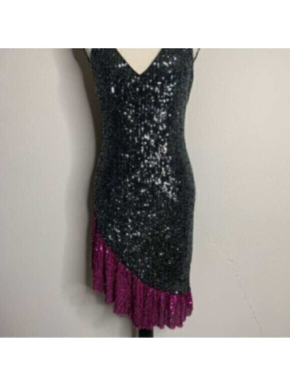 NWT One33 Social Black & Purple Sequin Colorblock Backless Halter Dress - Picture 10 of 15